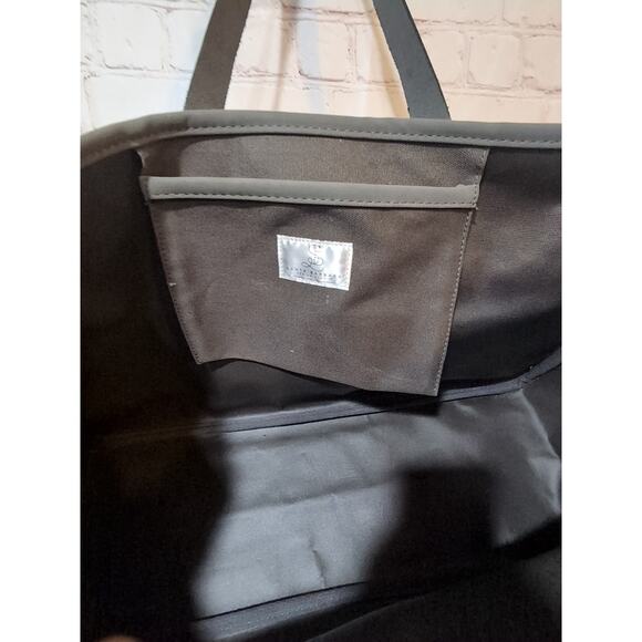 Santa Barbara Design Studio Canvas 'Weekend Vibes' Tote 19.5 x 11" X 6.5 Gray - Picture 14 of 15